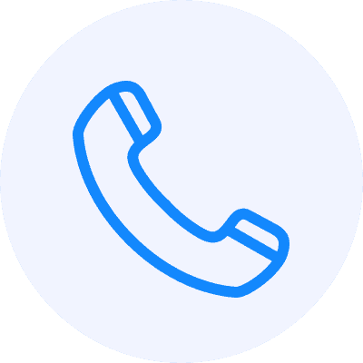 Przedmiot: grafik przedstawiający ikonę telefonu na jasnoniebieskim tle.