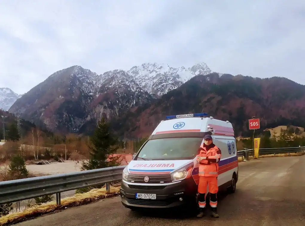 Dyskretny transport psychiatryczny międzyszpitalny